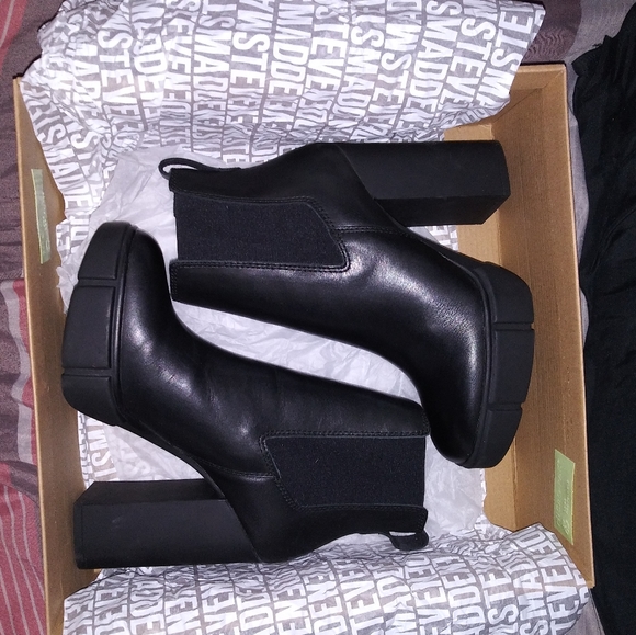 Booties - Picture 2 of 7